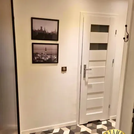 W Rynku ブンツラウ