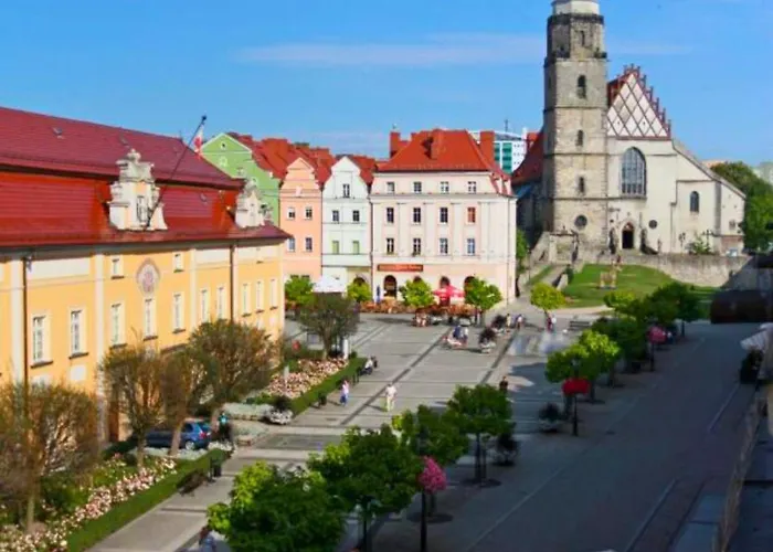 W Rynku * ブンツラウ