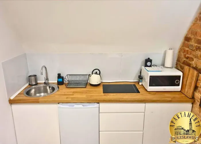 アパート W Rynku ブンツラウ